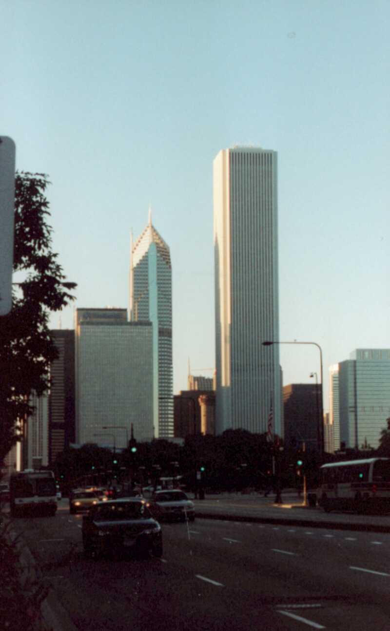 Chicago 48KB jpg